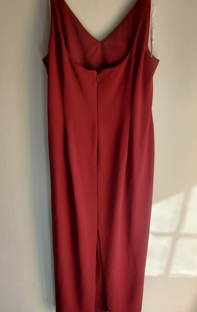 DB Studio Formal - Picture 5 of 6